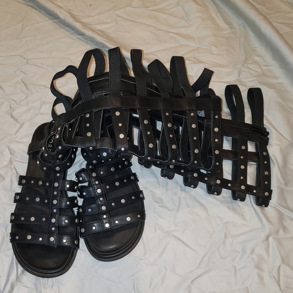 Torrid Black Gladiator Sandals 8W Wide Knee High